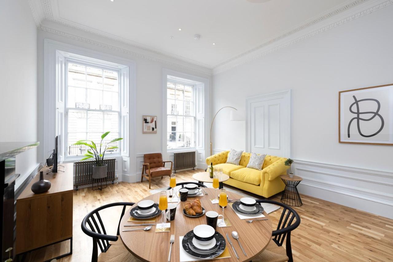 Dragon Suites Luxury Serviced Apartments At Alva Street Edinburgh Bagian luar foto