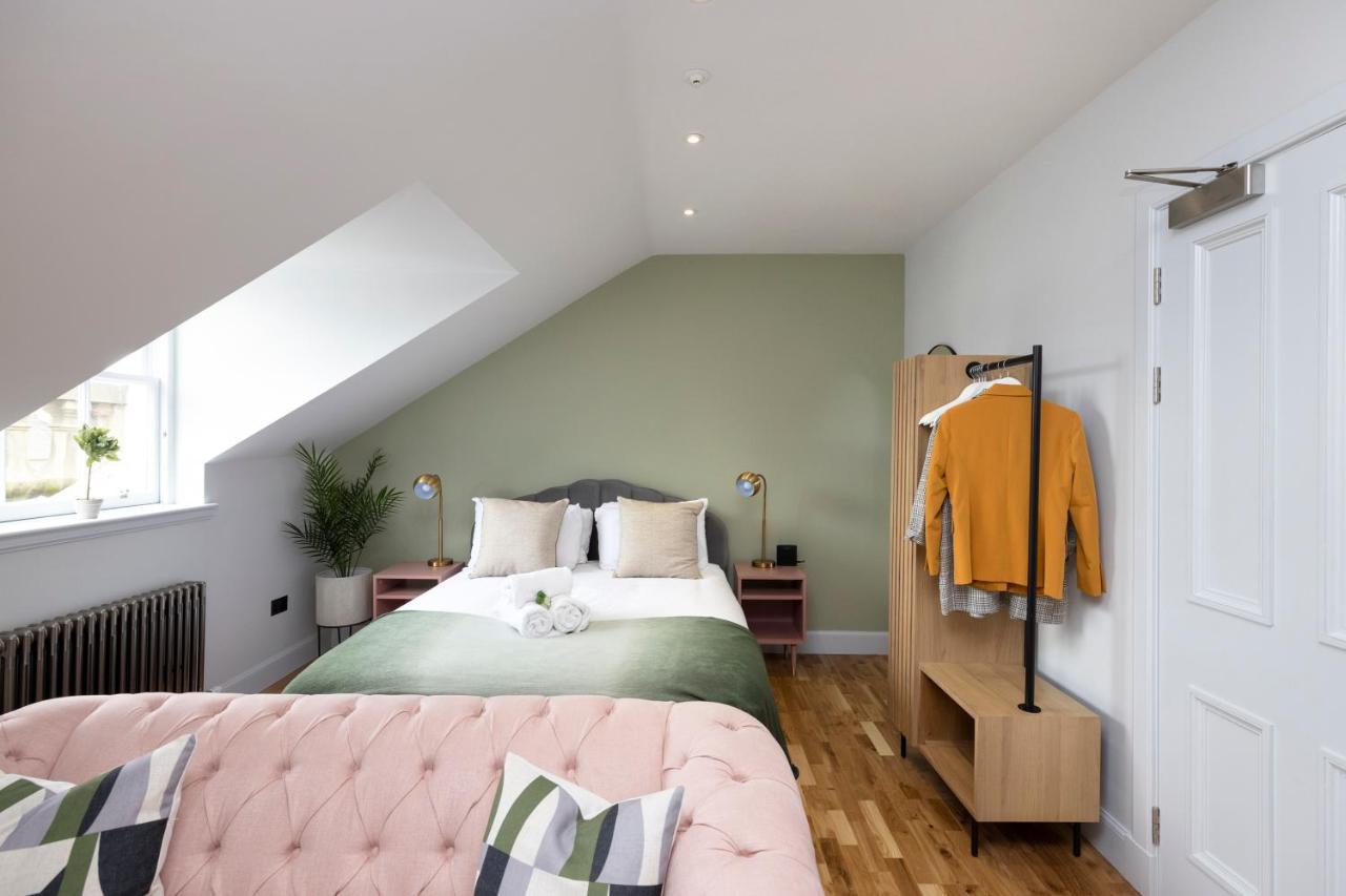 Dragon Suites Luxury Serviced Apartments At Alva Street Edinburgh Bagian luar foto