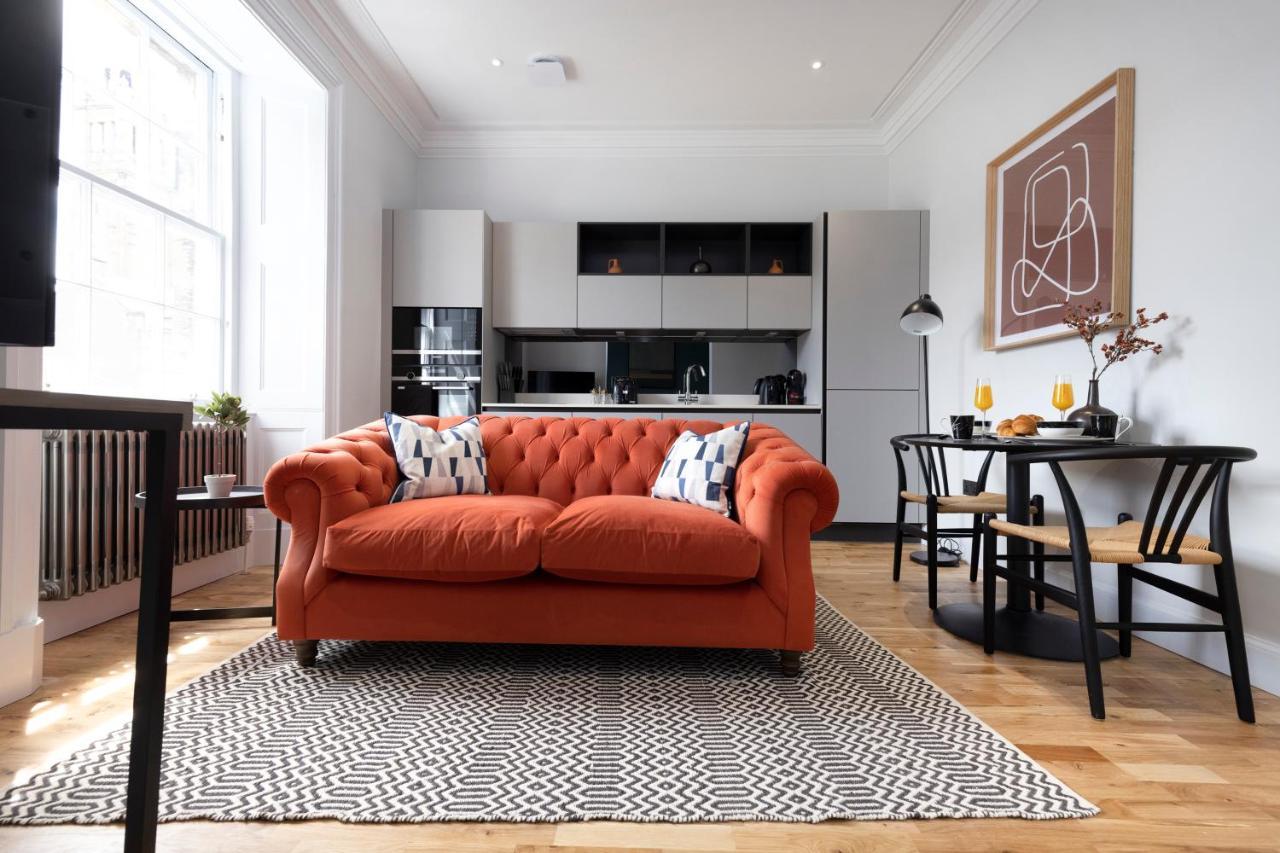 Dragon Suites Luxury Serviced Apartments At Alva Street Edinburgh Bagian luar foto