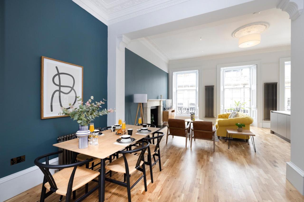 Dragon Suites Luxury Serviced Apartments At Alva Street Edinburgh Bagian luar foto