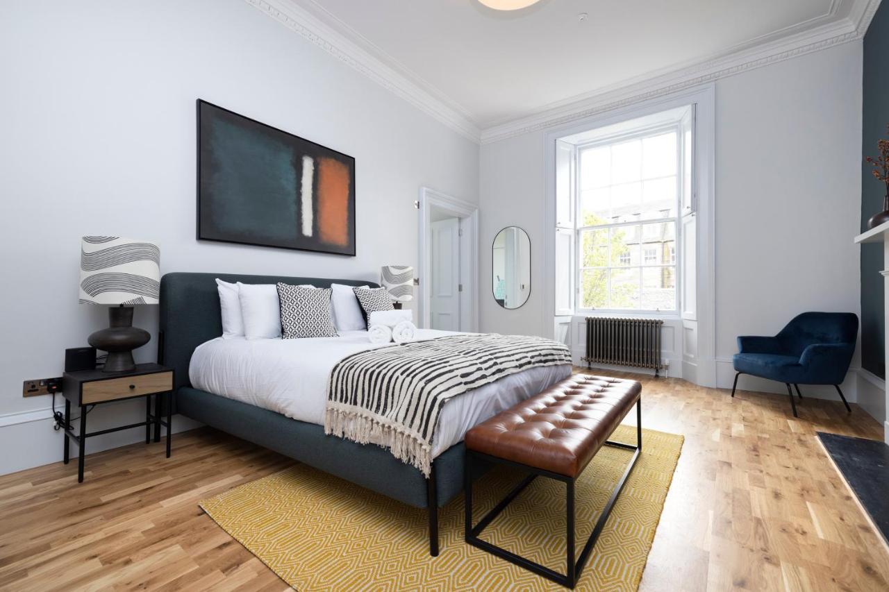Dragon Suites Luxury Serviced Apartments At Alva Street Edinburgh Bagian luar foto