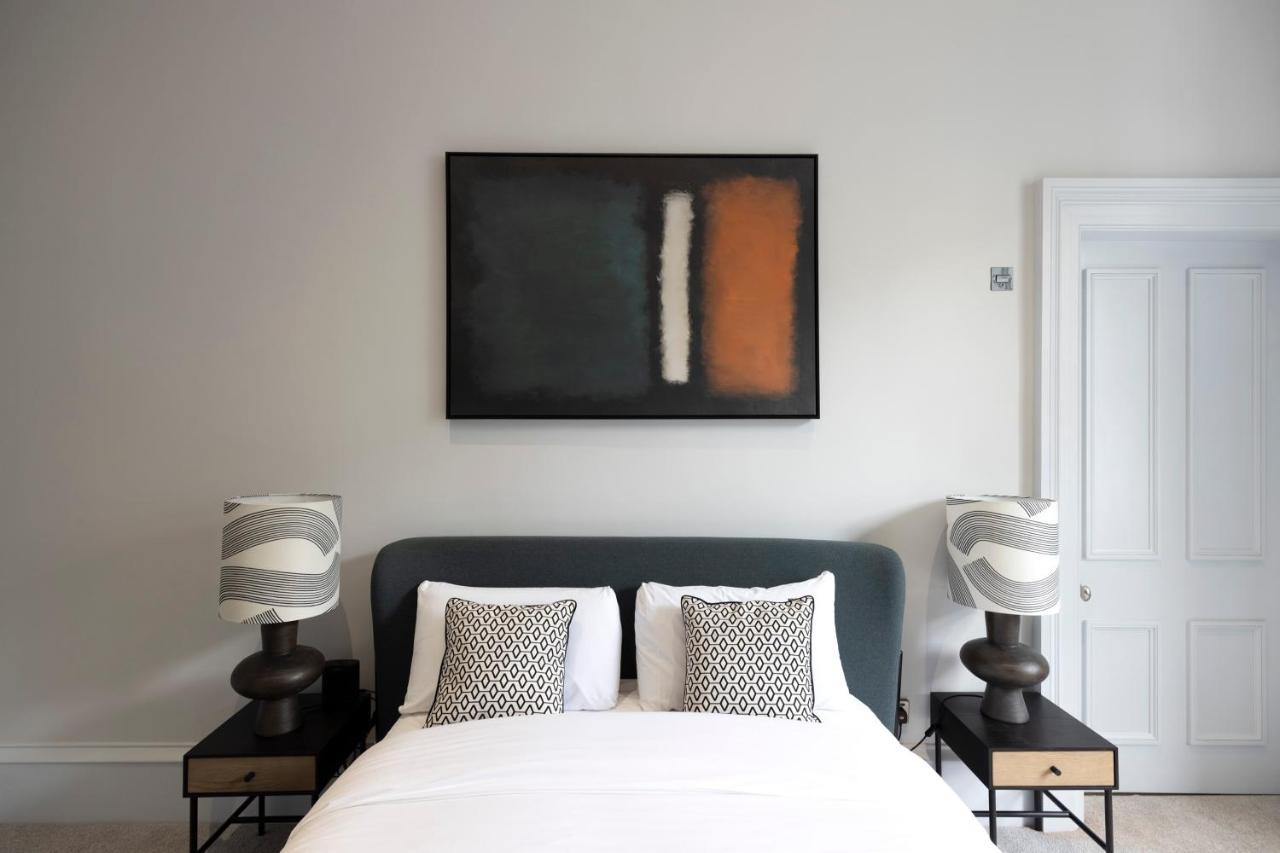 Dragon Suites Luxury Serviced Apartments At Alva Street Edinburgh Bagian luar foto