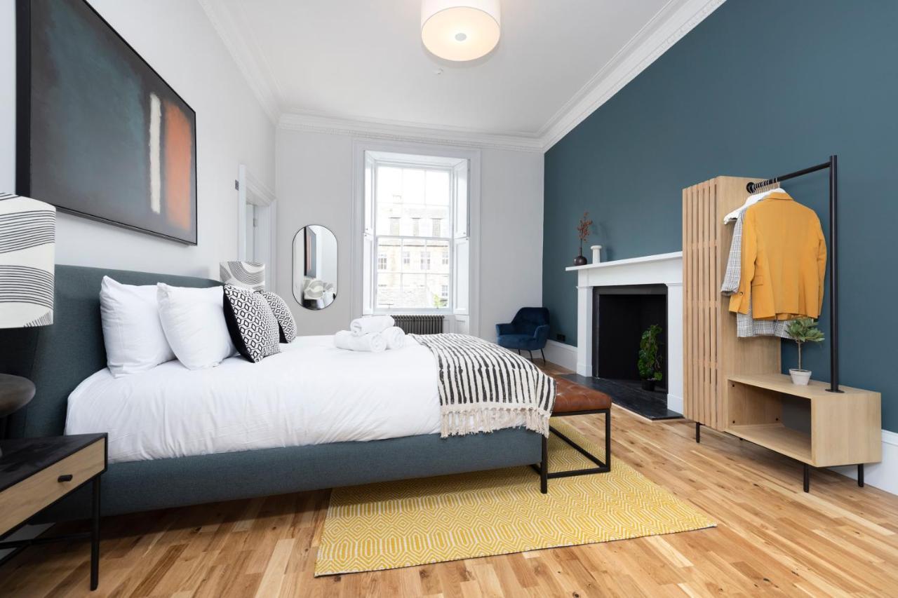 Dragon Suites Luxury Serviced Apartments At Alva Street Edinburgh Bagian luar foto