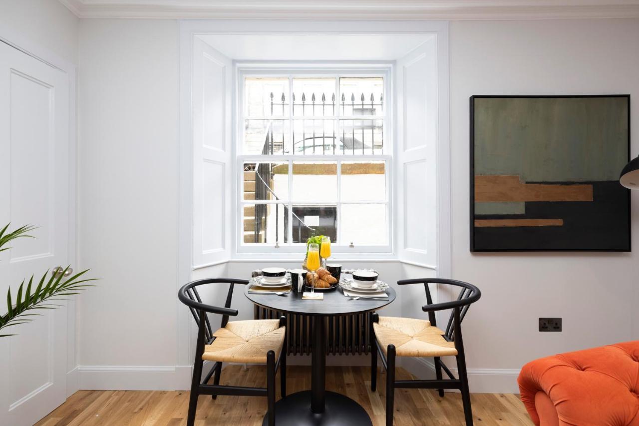 Dragon Suites Luxury Serviced Apartments At Alva Street Edinburgh Bagian luar foto